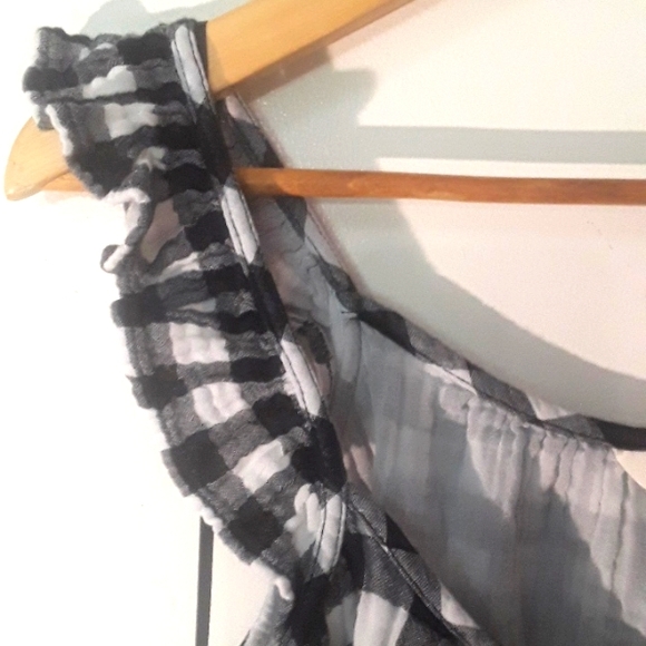 Terra & Sky Buffalo Plaid Flowy Tank Top with Ruffle Sleeves - Picture 3 of 6